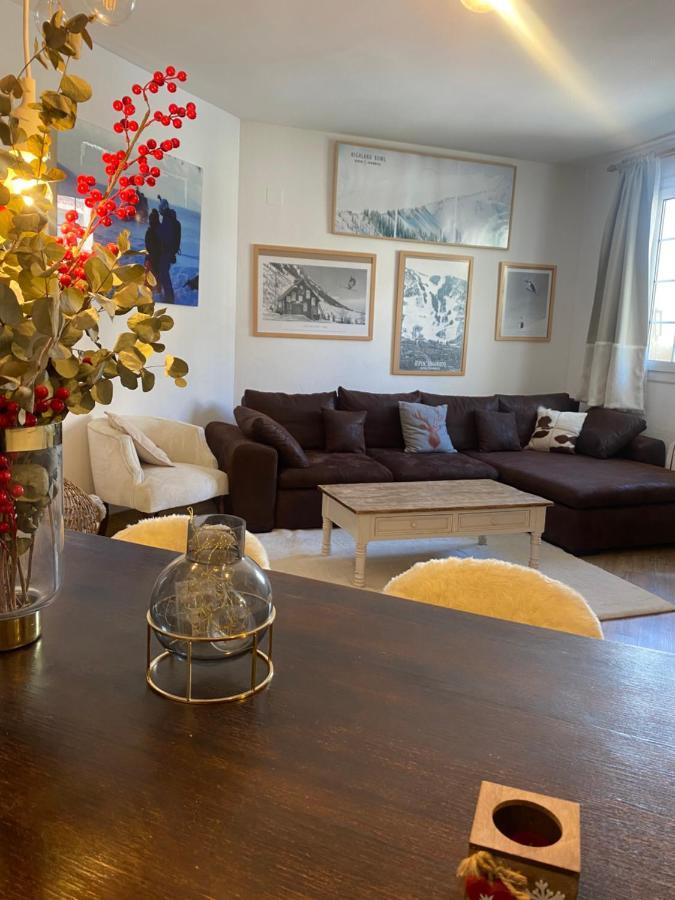 Apartamento Alpino Plaza De Andalucia A Pie De Pistas Sierra Nevada Luaran gambar