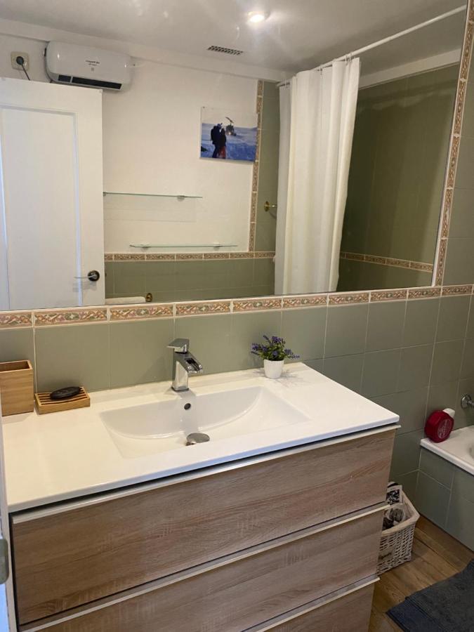 Apartamento Alpino Plaza De Andalucia A Pie De Pistas Sierra Nevada Luaran gambar